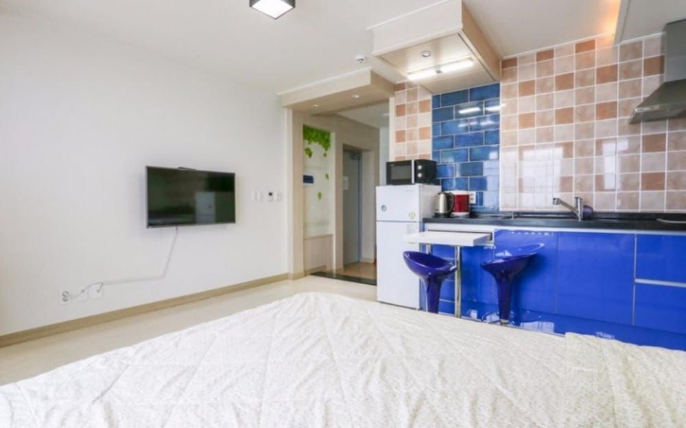 Busan O2 Pension Room (301 (Ocean View)) 3