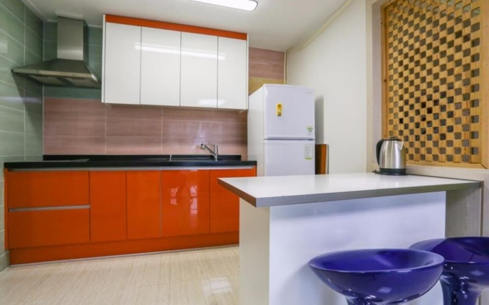 Busan O2 Pension Room (202 Ocean View) 8