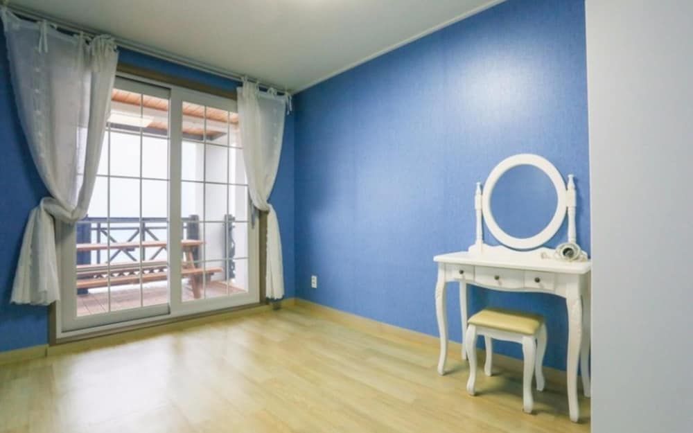 undefined Busan O2 Pension 10