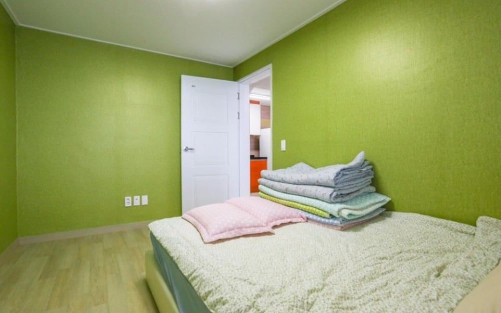 Busan O2 Pension Room (202 Ocean View) 7