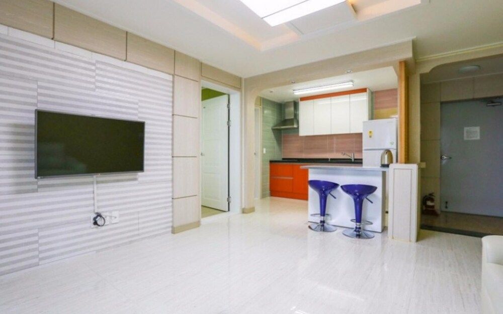 Busan O2 Pension Room (202 Ocean View) 4