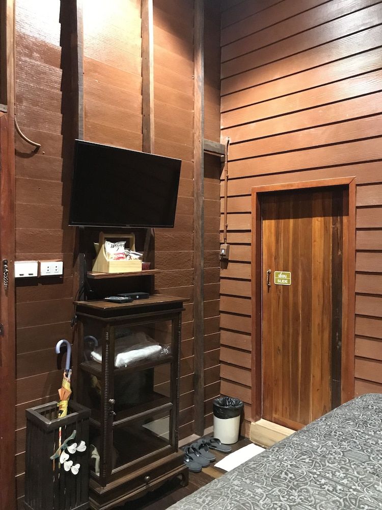 Reuan Vilawan Standard Double Room, 1 Double Bed 11