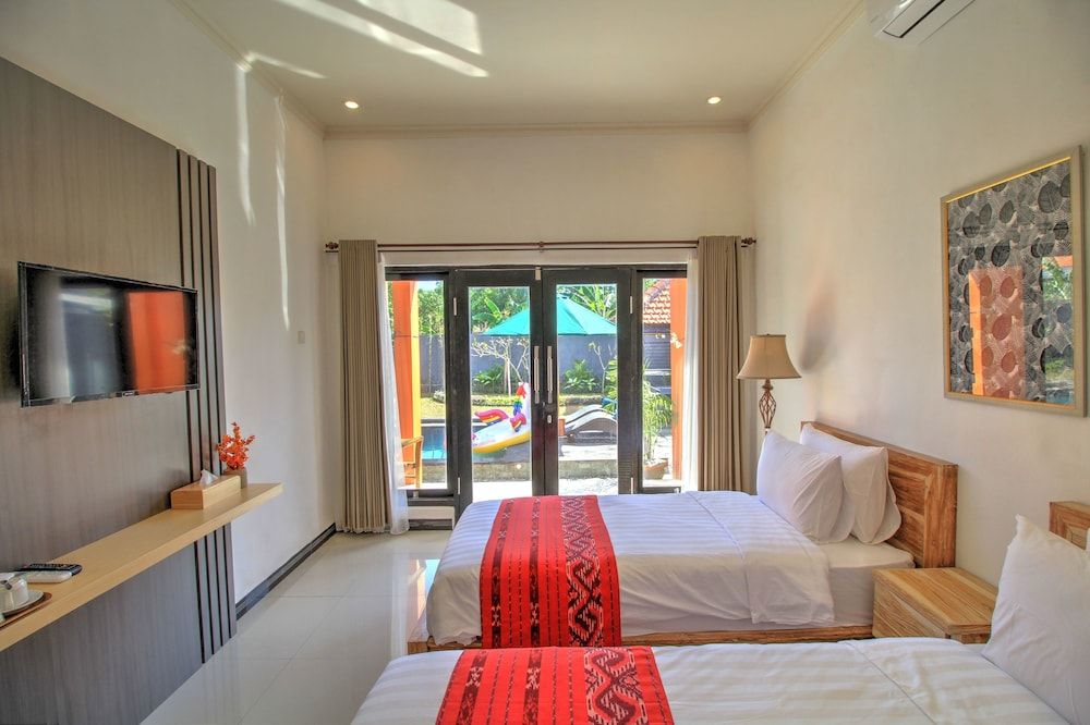 JnJ Guest House Deluxe Twin Room 4