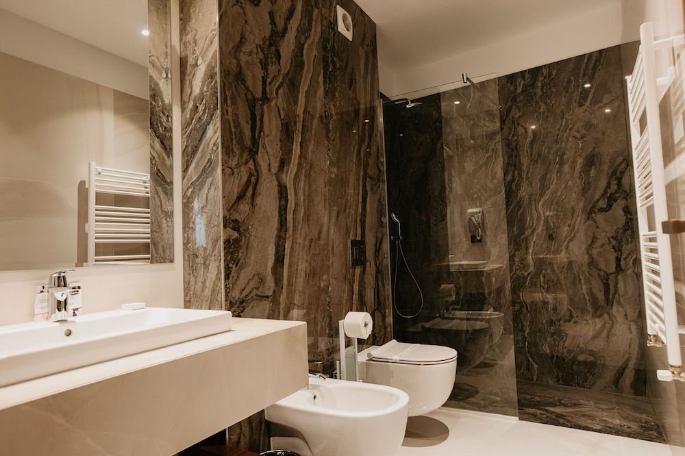 Stein Collection Business Twin Room, Balcony 4