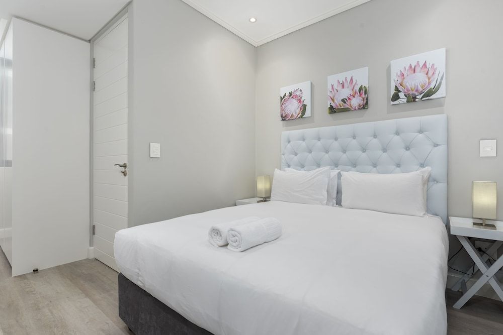 undefined 35 on Main 303 4