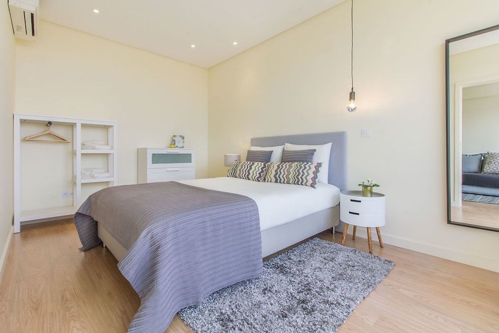 undefined Trindade Flat with Great View