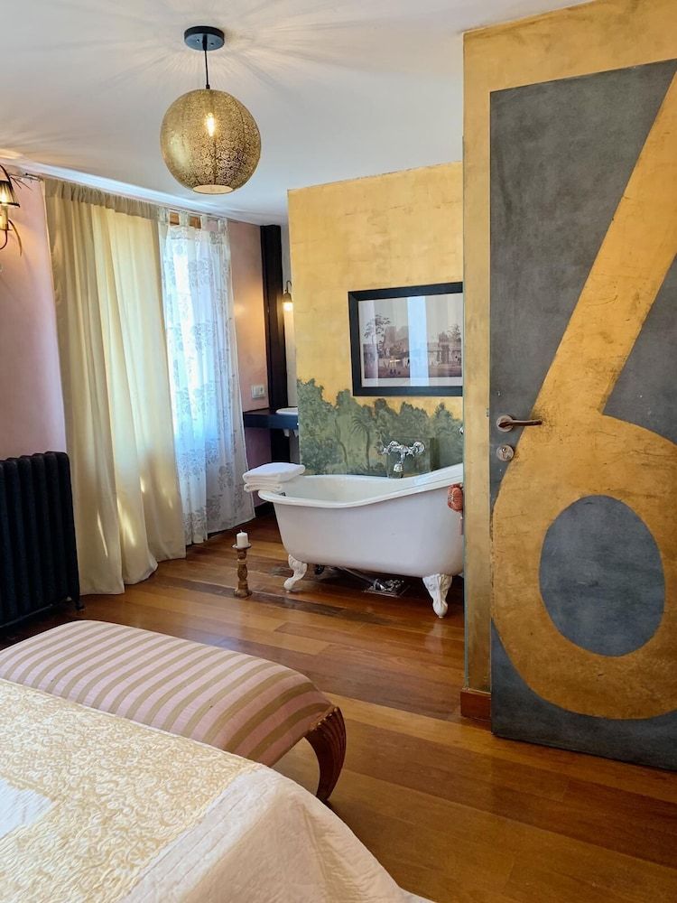 Hotel Boutique Valle de Oca Deluxe Double Room 8