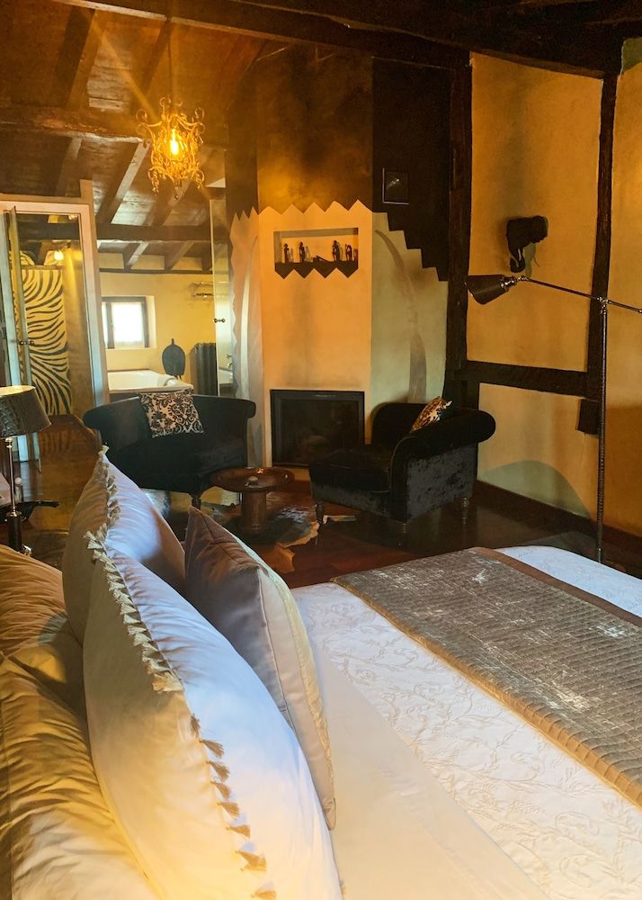 Hotel Boutique Valle de Oca Junior Studio Suite, Fireplace 10