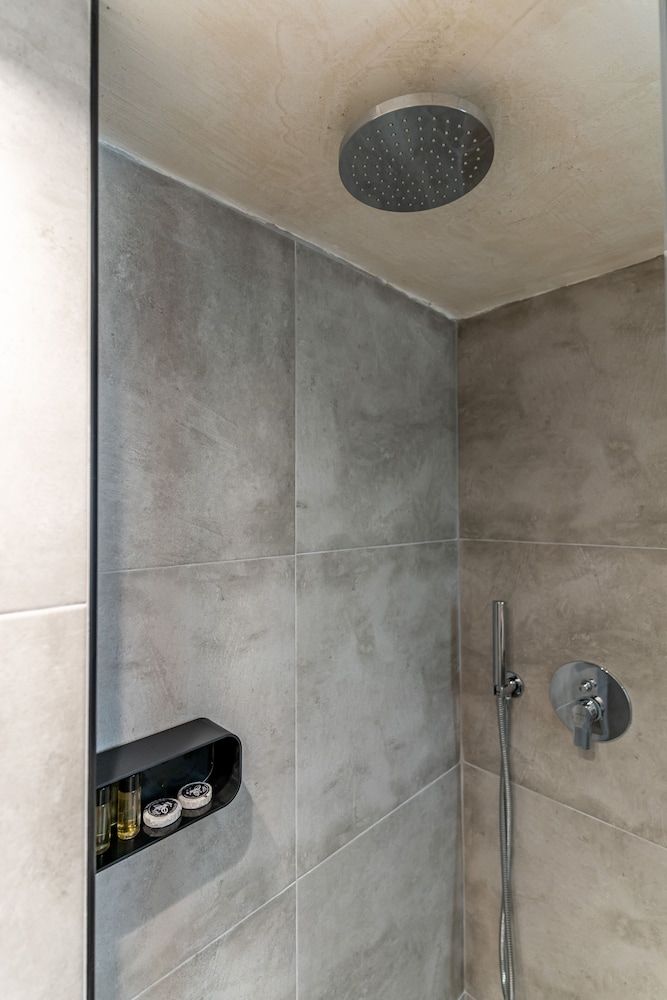 Amer Suites Fira Double Room 14