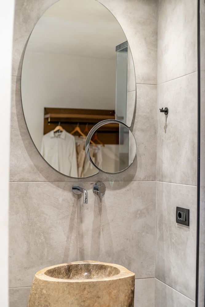 Amer Suites Fira Double Room 12