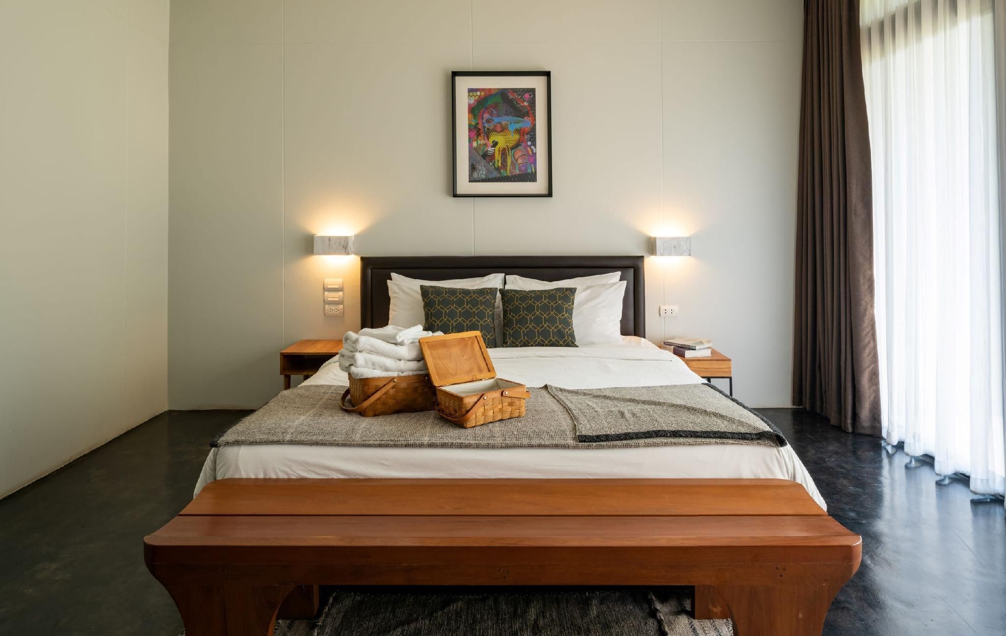 Deluxe King Non Smoking