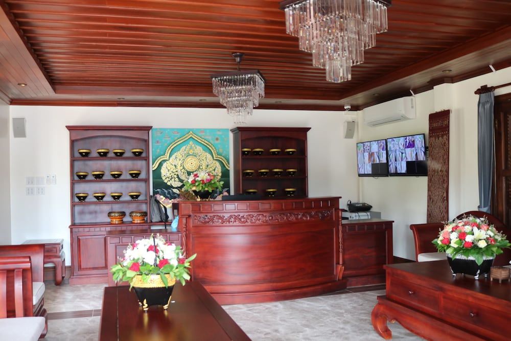 undefined Houngvilai Hotel