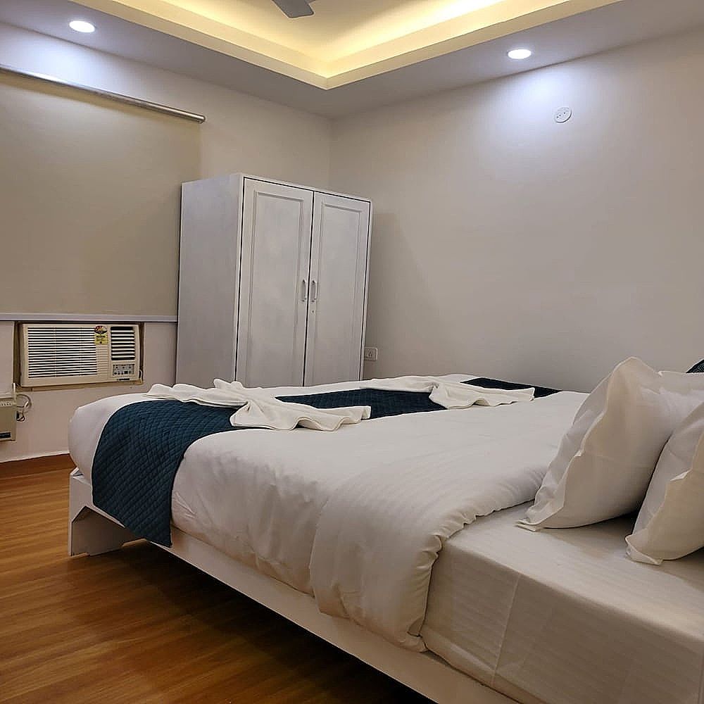 Lillywoods Highland Beach Resort Executive Suites 1 BHK with Living Room 17