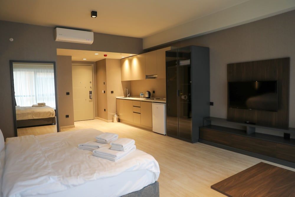 Hotel54 Luxury Suite Standard Room 4