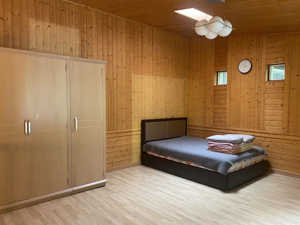 Inje Leenchung Pension Basic Room, 2 Bedrooms (star)