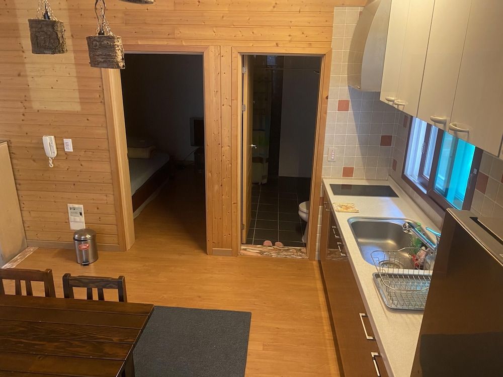 Inje Leenchung Pension Basic Room, 2 Bedrooms (star) 6