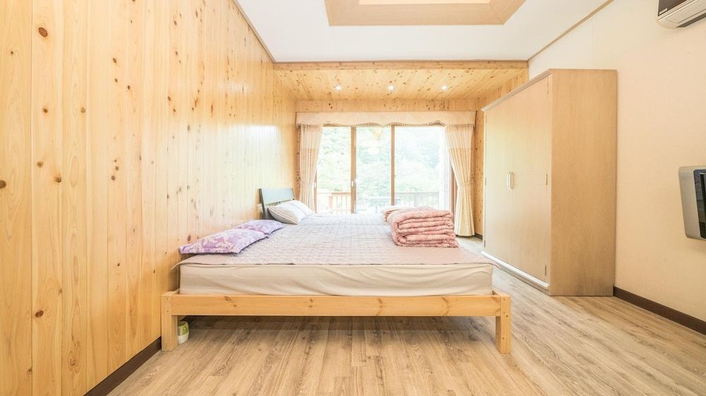 Inje Leenchung Pension Basic Room, 1 Bedroom (forest101) 4