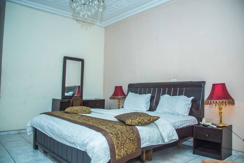Muriela Hotels