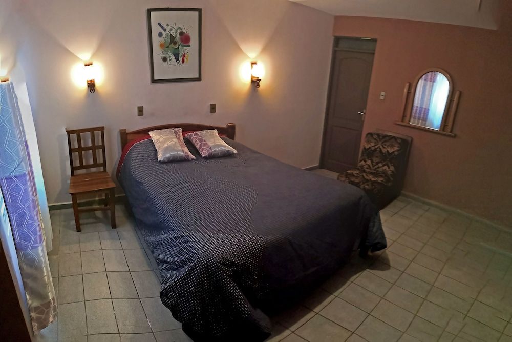 Casa Discreta Cochabamba Classic Double Room