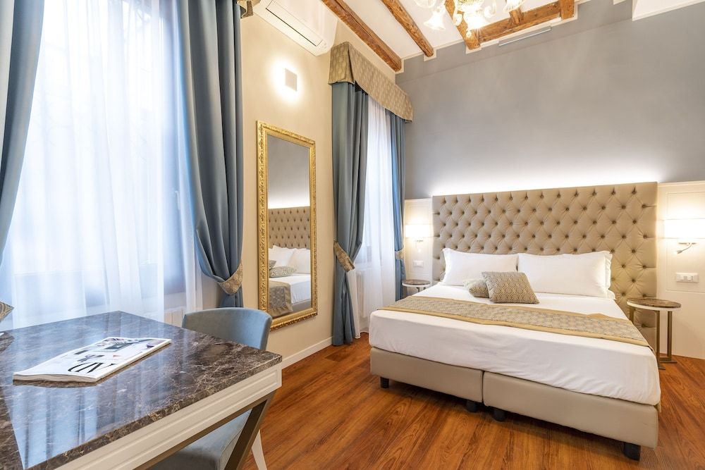 undefined Residenza La Duchessa Deluxe Rooms 3
