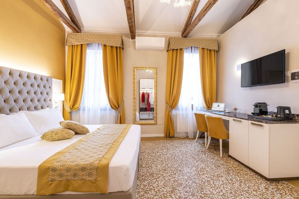 undefined Residenza La Duchessa Deluxe Rooms 6