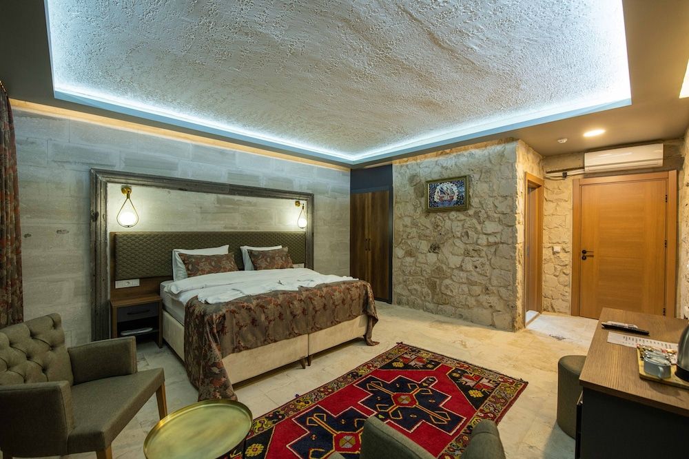 Ahiyan Hotel Standard Double or Twin Room, 1 Bedroom, Courtyard View 3