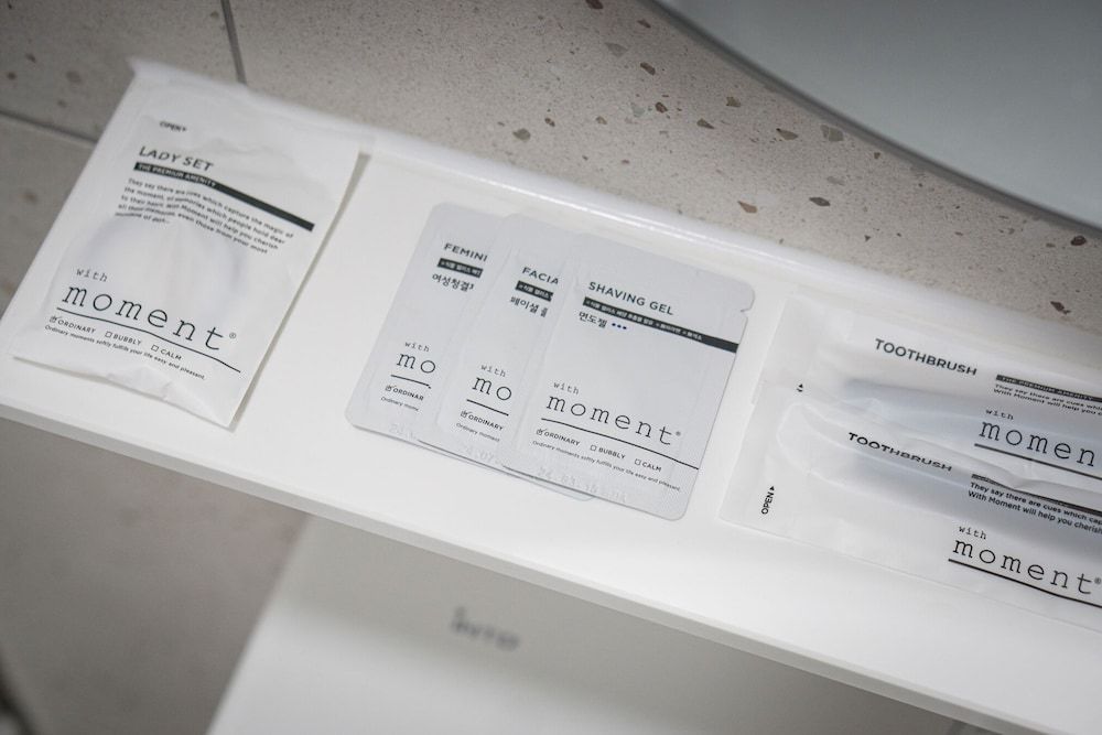 Croissant Hotel Guri by AanK Business Twin Room (Check-in 10pm on FRI,SAT,SUN) 5