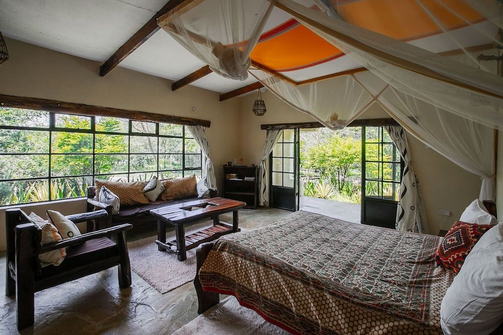 Punda Milias Lodge Cottage, 3 Bedrooms, Garden Area 3