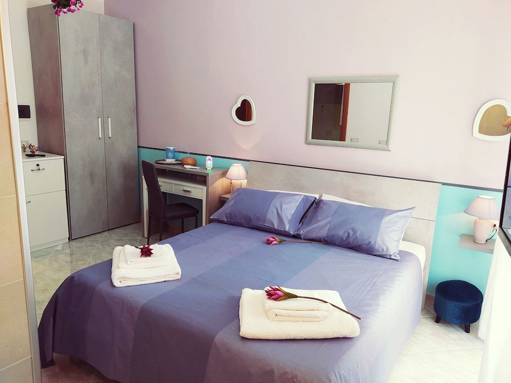 undefined Altea Royale 3