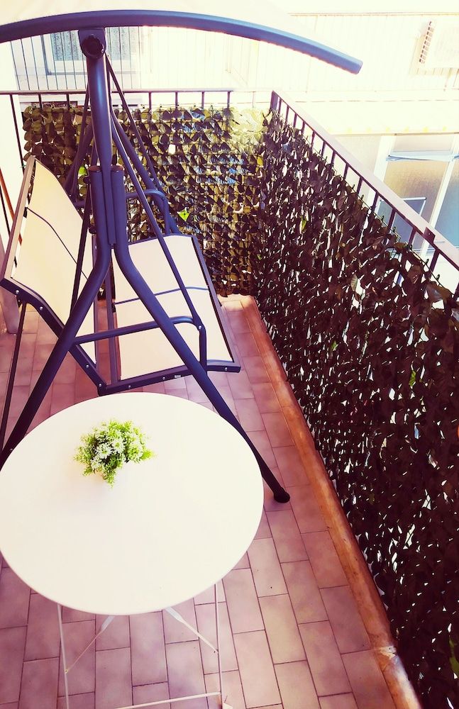 undefined Altea Royale 8