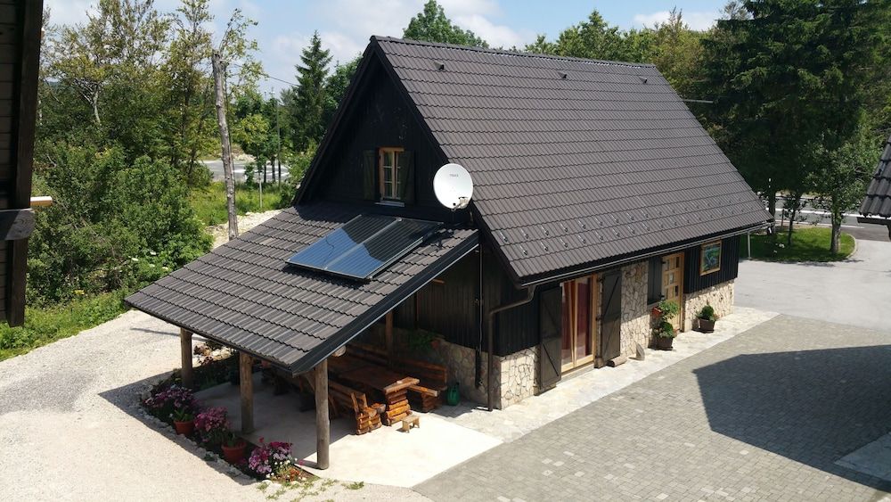 undefined Rustic Inn River 2 7