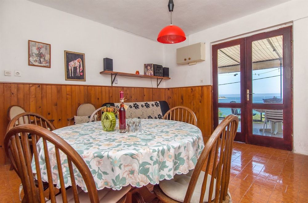 Apartment (A1)