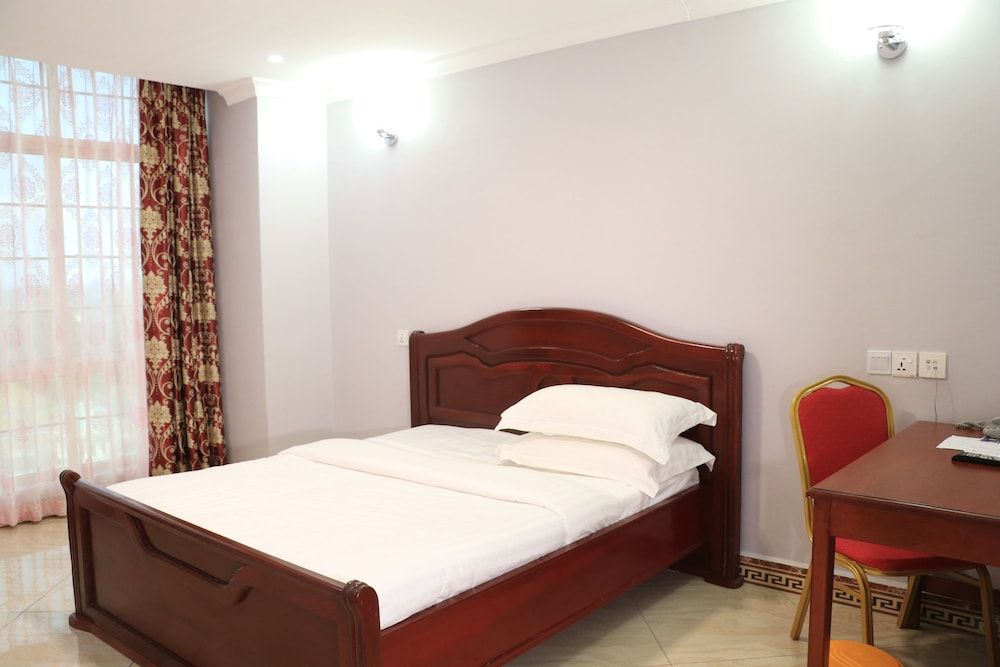 Mount Usambara Hotel Deluxe Room 5