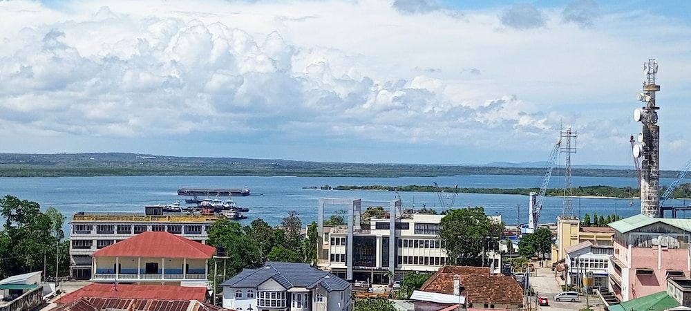 Mount Usambara Hotel Executive Room, Jetted Tub 5