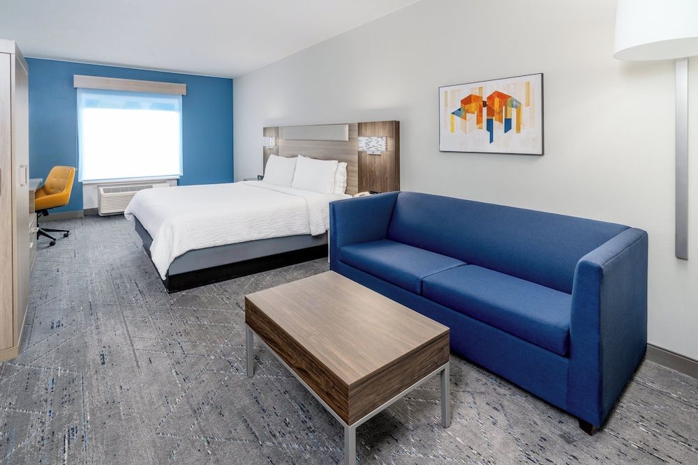 Suite, 1 King Bed