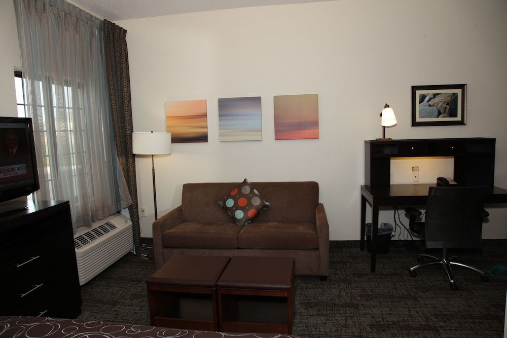 Studio Suite, Kitchen