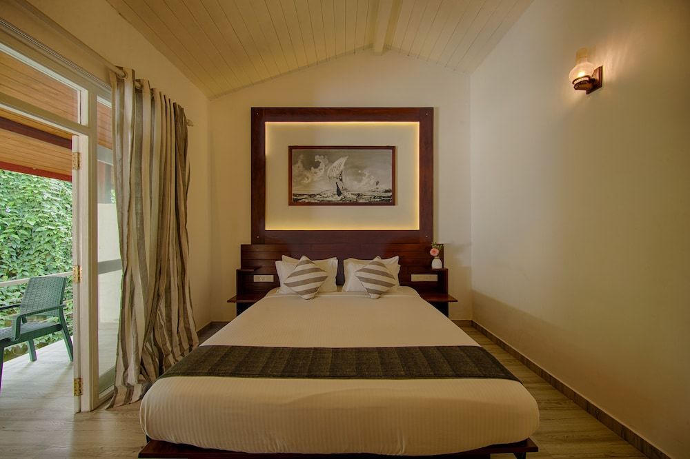 Deltora Boutique Hotel Deluxe Double Room, 1 King Bed, Non Smoking, Garden View