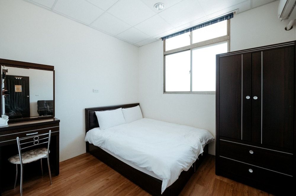 Jin Lu Homestay- Branch 2 Double Room 5