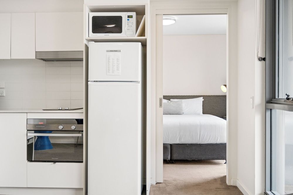 Terminus Apartment Hotel, an Ascend Collection Hotel Suite, 1 Queen Bed, Non Smoking (Upgrade) 2