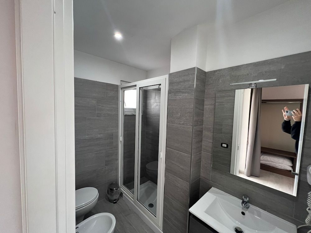 Hotel La Mela Superior Room 6