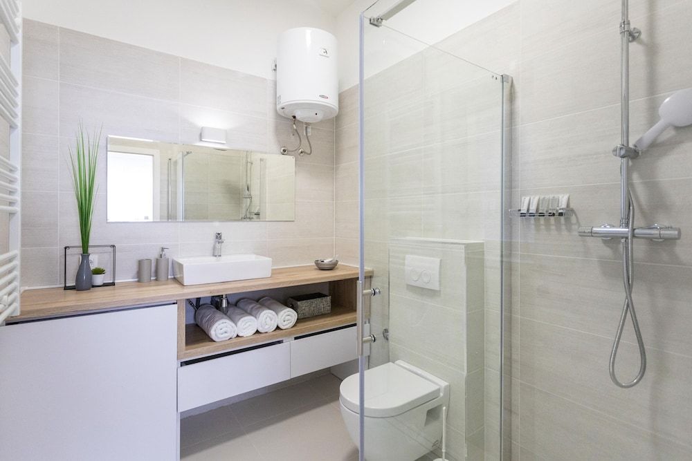 undefined Flower Square Studio - Heart of the City Center 6