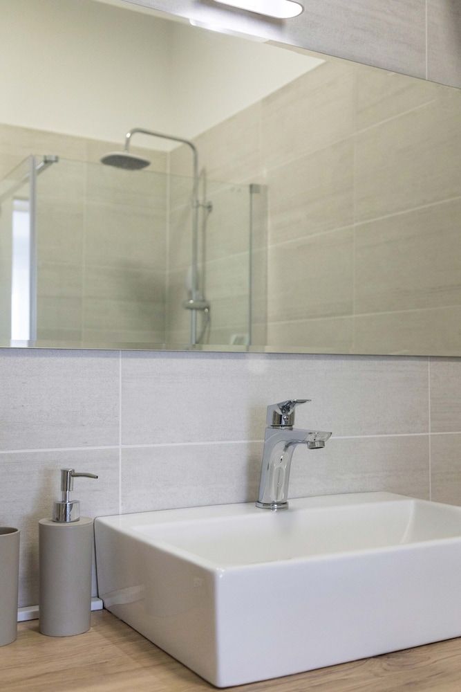 undefined Flower Square Studio - Heart of the City Center 7