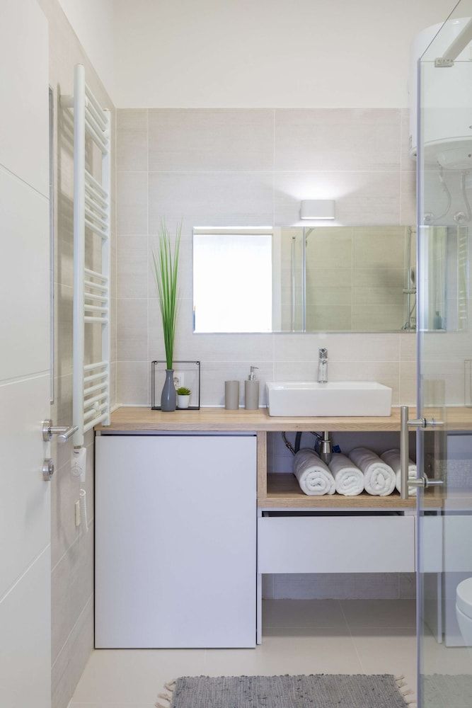 undefined Flower Square Studio - Heart of the City Center 8