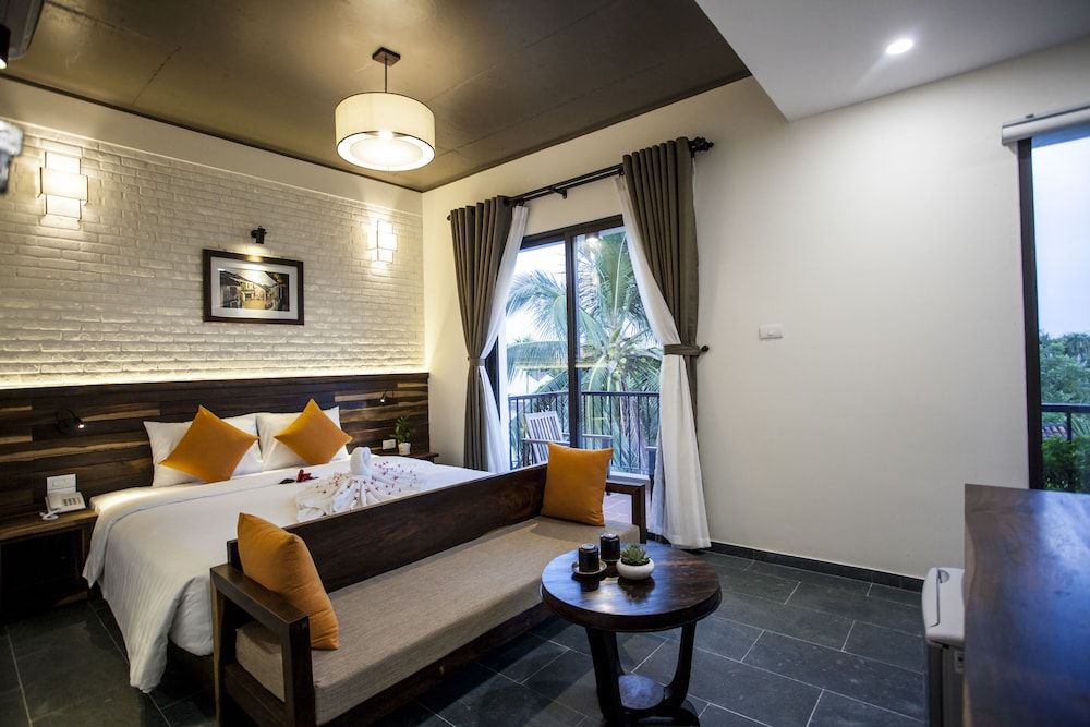 undefined Hoi An Silk River Villa 3
