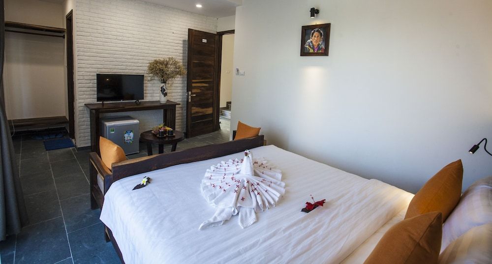 Hoi An Silk River Villa Deluxe Double Room, 1 Bedroom, Balcony, City View 2