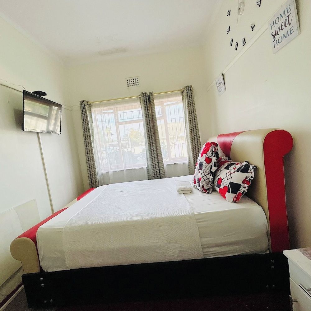 Executive Accommodation Bellville Standard Single Room