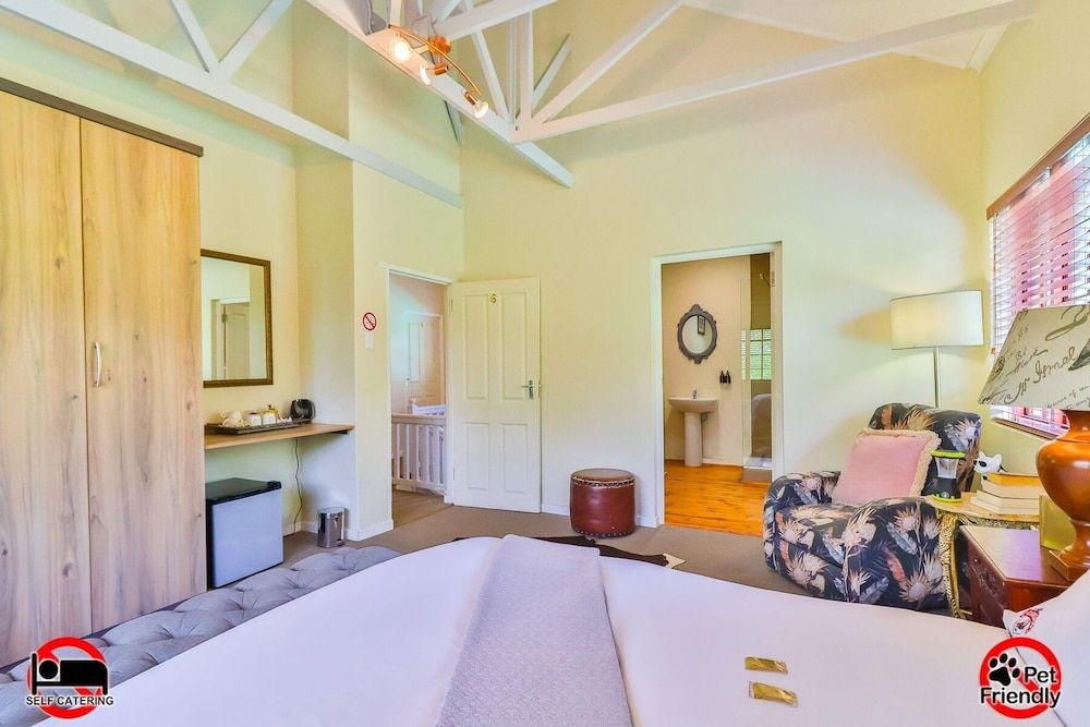 Cinzaco Dullstroom Deluxe Double Room 9