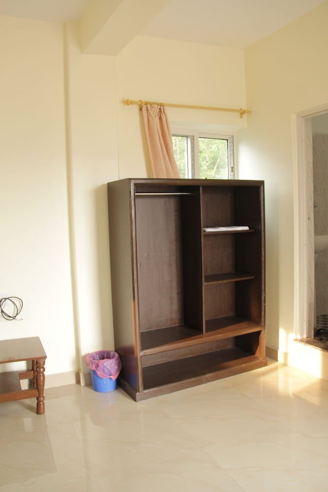 undefined Hotel Brothers Inn 5