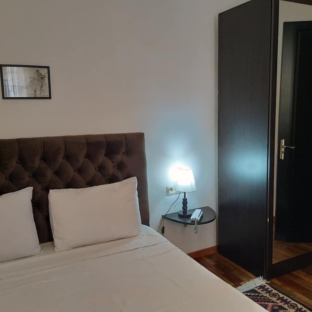 undefined green classic 9