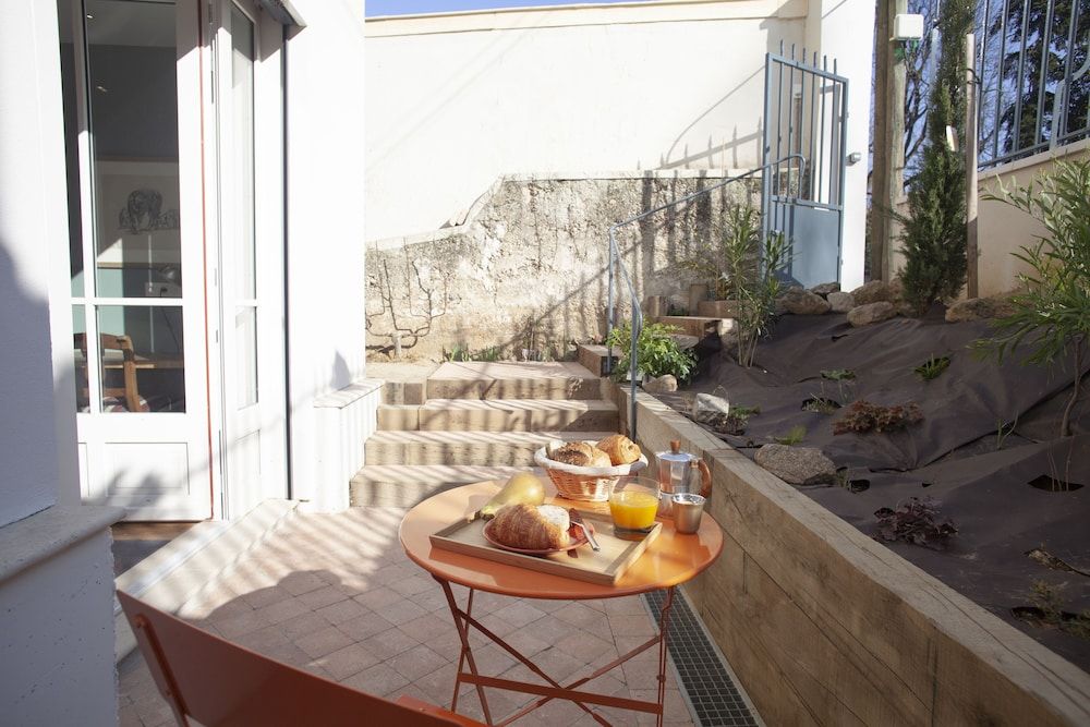 undefined Lyonest Chambre D'hôtes 3